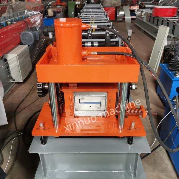 z purlin making machine, crafts steel z-profiles efficiently