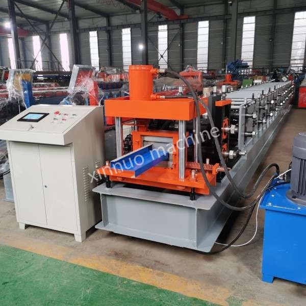 z purlin roll forming machine, shapes steel via rolling