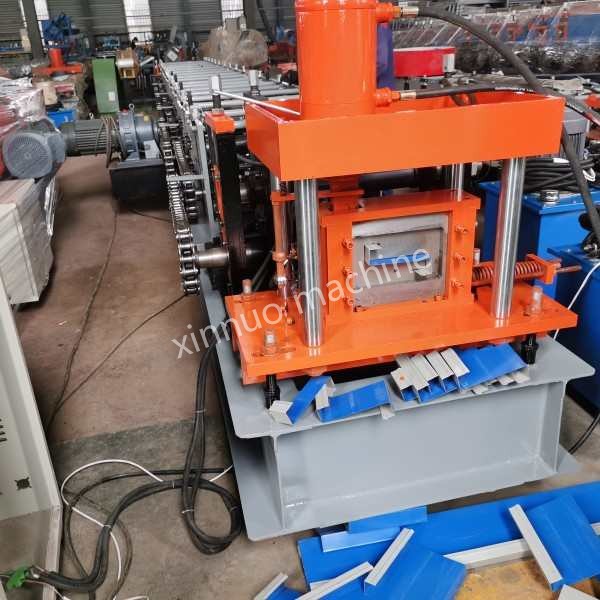 z purlin roll forming machine, shapes steel via rolling