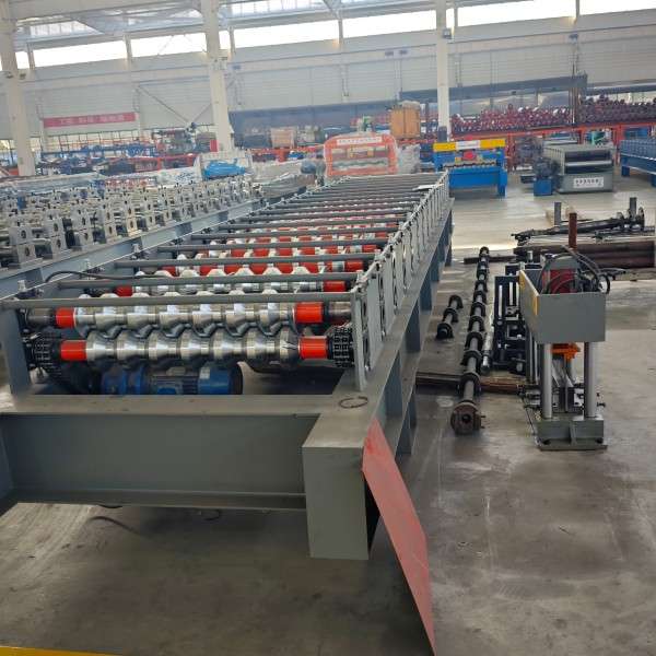 corrugated-iron-making-machine