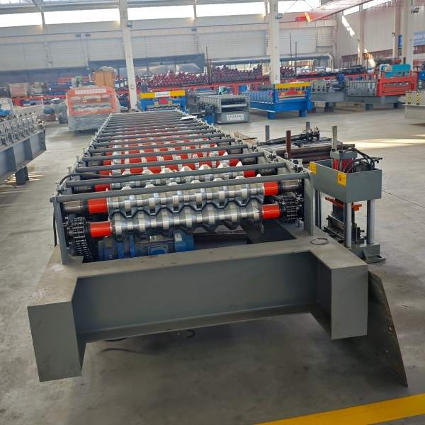 corrugated roof sheet making