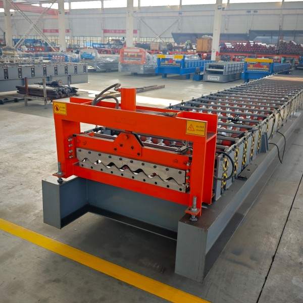 corrugated roof sheet making