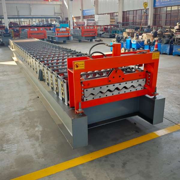 corrugated roof sheet making