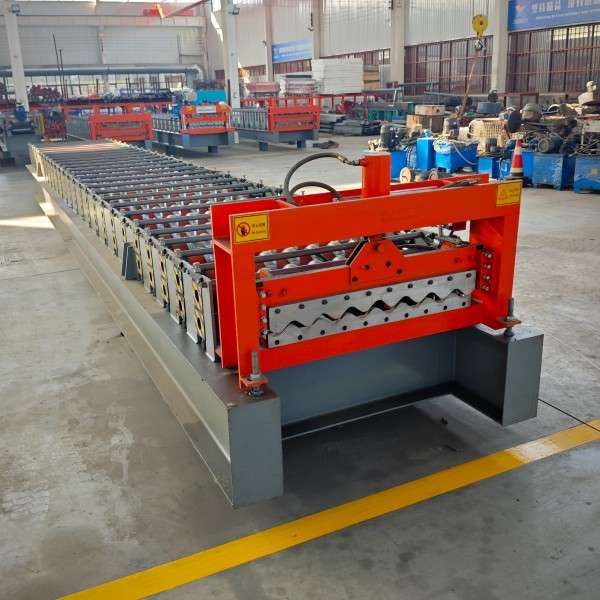 corrugated roof sheet making