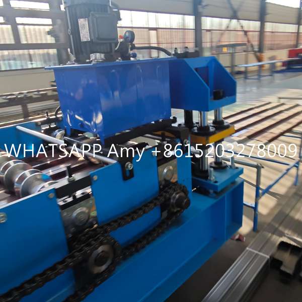 metal-roof-forming-machine