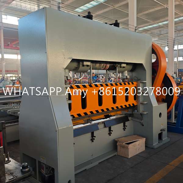 expanded mesh machine