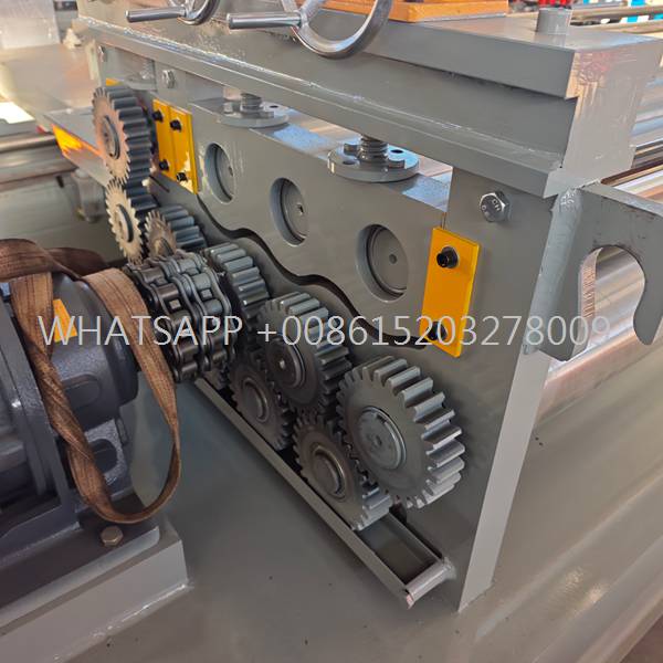 expanded-mesh-machine
