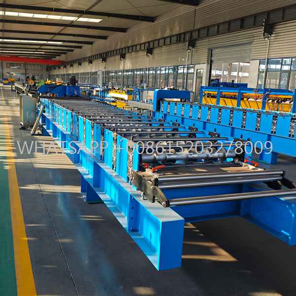 roof panel roll forming machine
