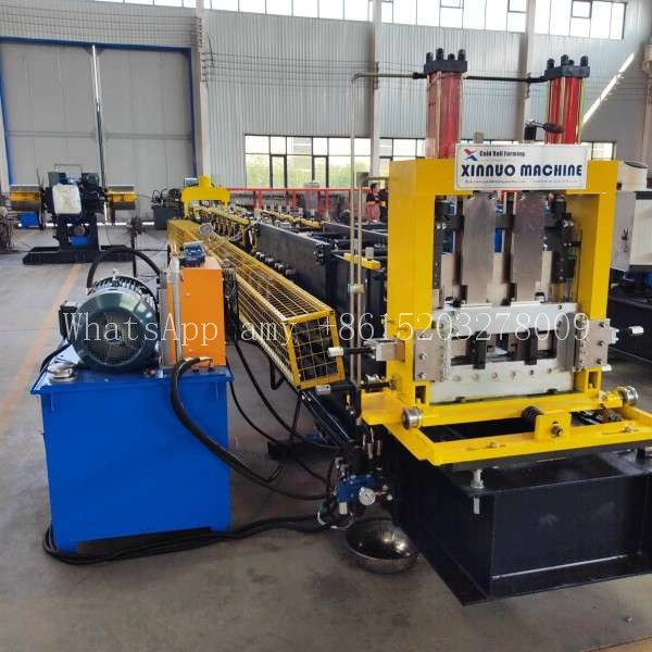 A high-efficiency c profile roll forming machine